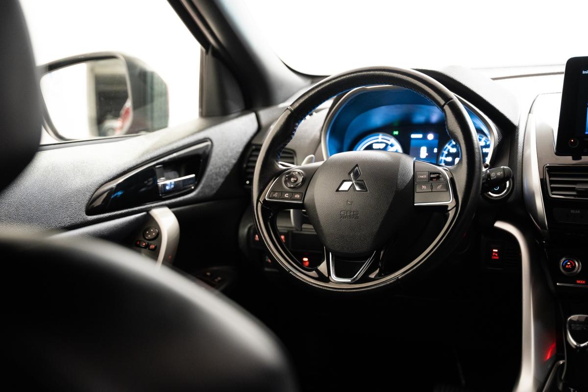 mitsubishi-eclipse-cross-2022-hibrido-a-gasolina-2360cc