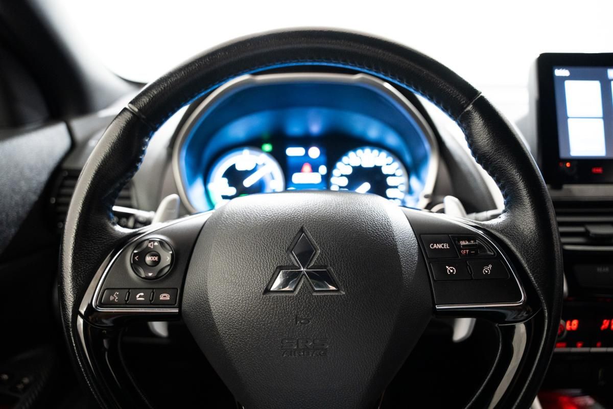 mitsubishi-eclipse-cross-2022-hibrido-a-gasolina-2360cc