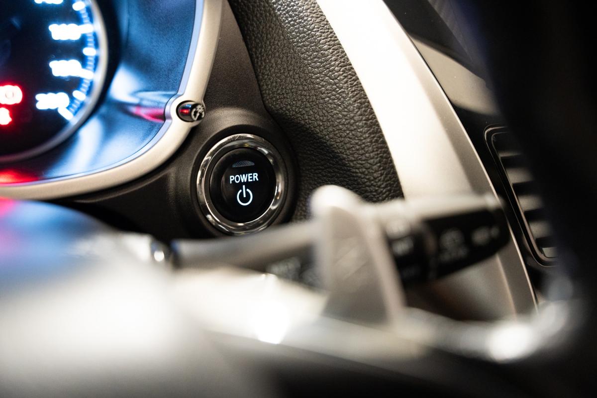 mitsubishi-eclipse-cross-2022-hibrido-a-gasolina-2360cc