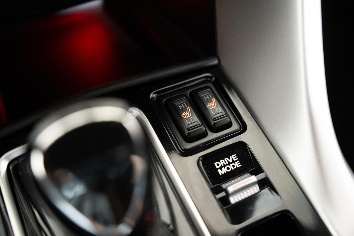 mitsubishi-eclipse-cross-2022-hibrido-a-gasolina-2360cc