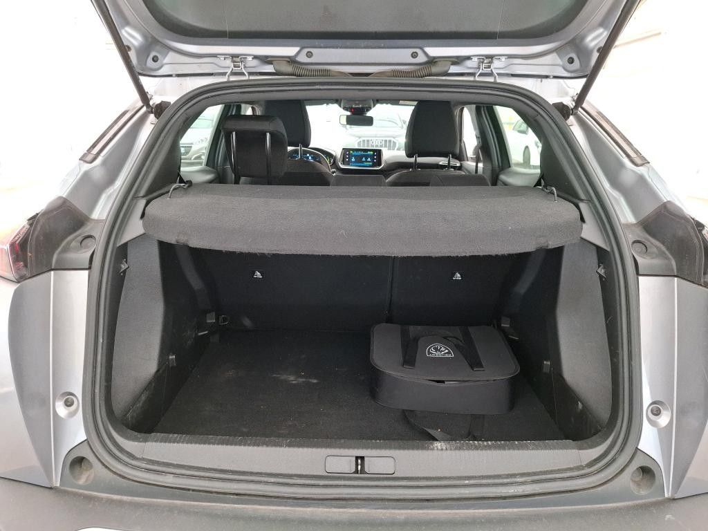peugeot-2008-2023-eletrico-500cc