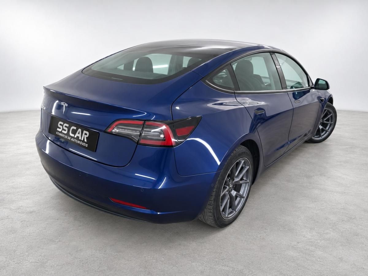 tesla-model-3-2022-eletrico-500cc