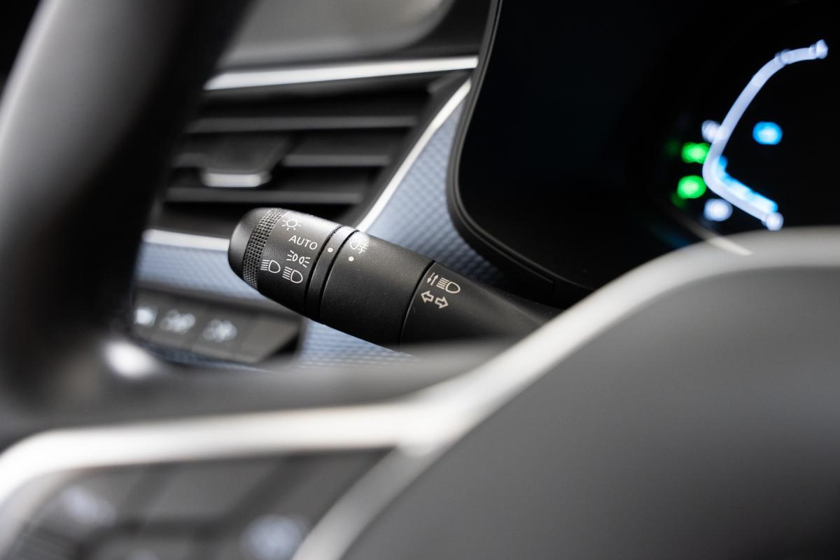 renault-arkana-2022-hibrido-a-gasolina-1598cc