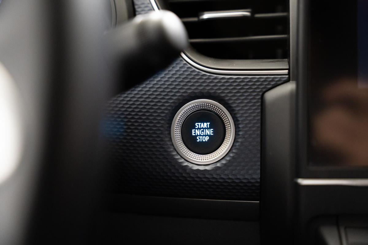 renault-arkana-2022-hibrido-a-gasolina-1598cc