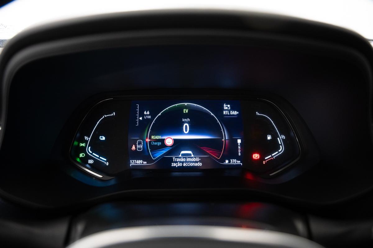 renault-arkana-2022-hibrido-a-gasolina-1598cc