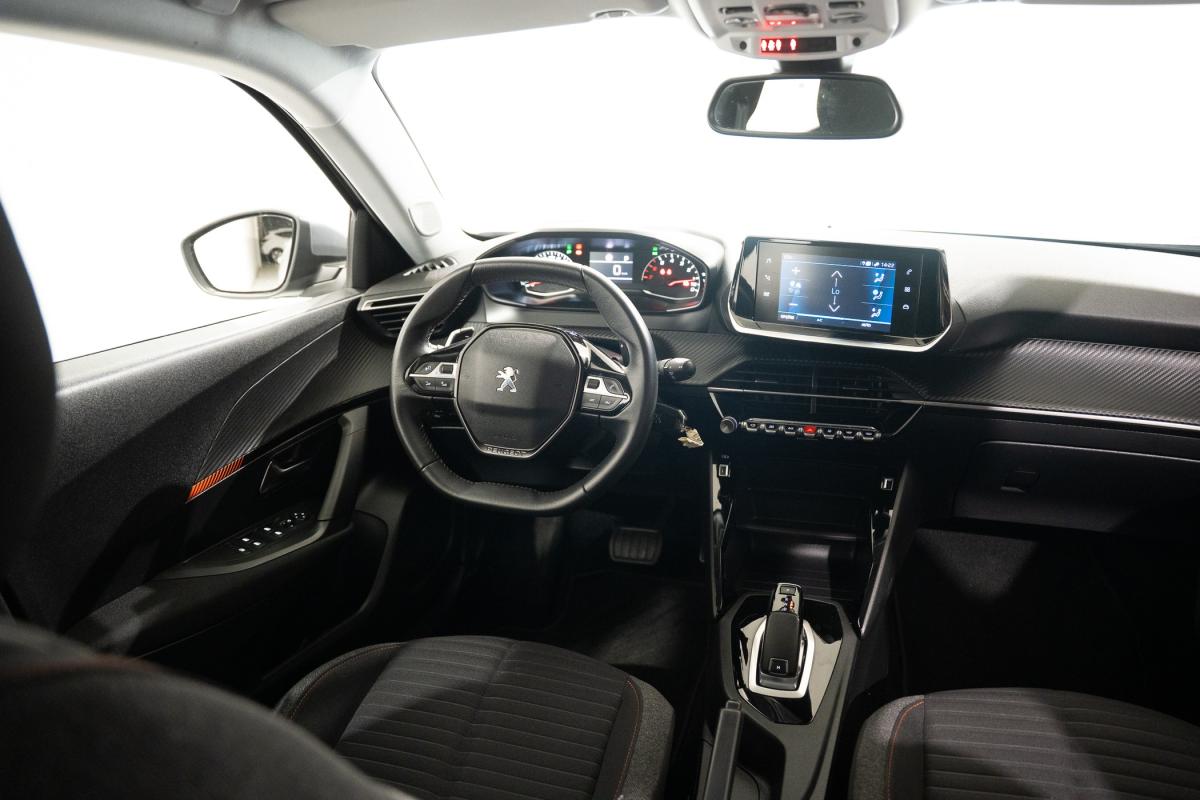 peugeot-2008-2021-gasolina-1199cc