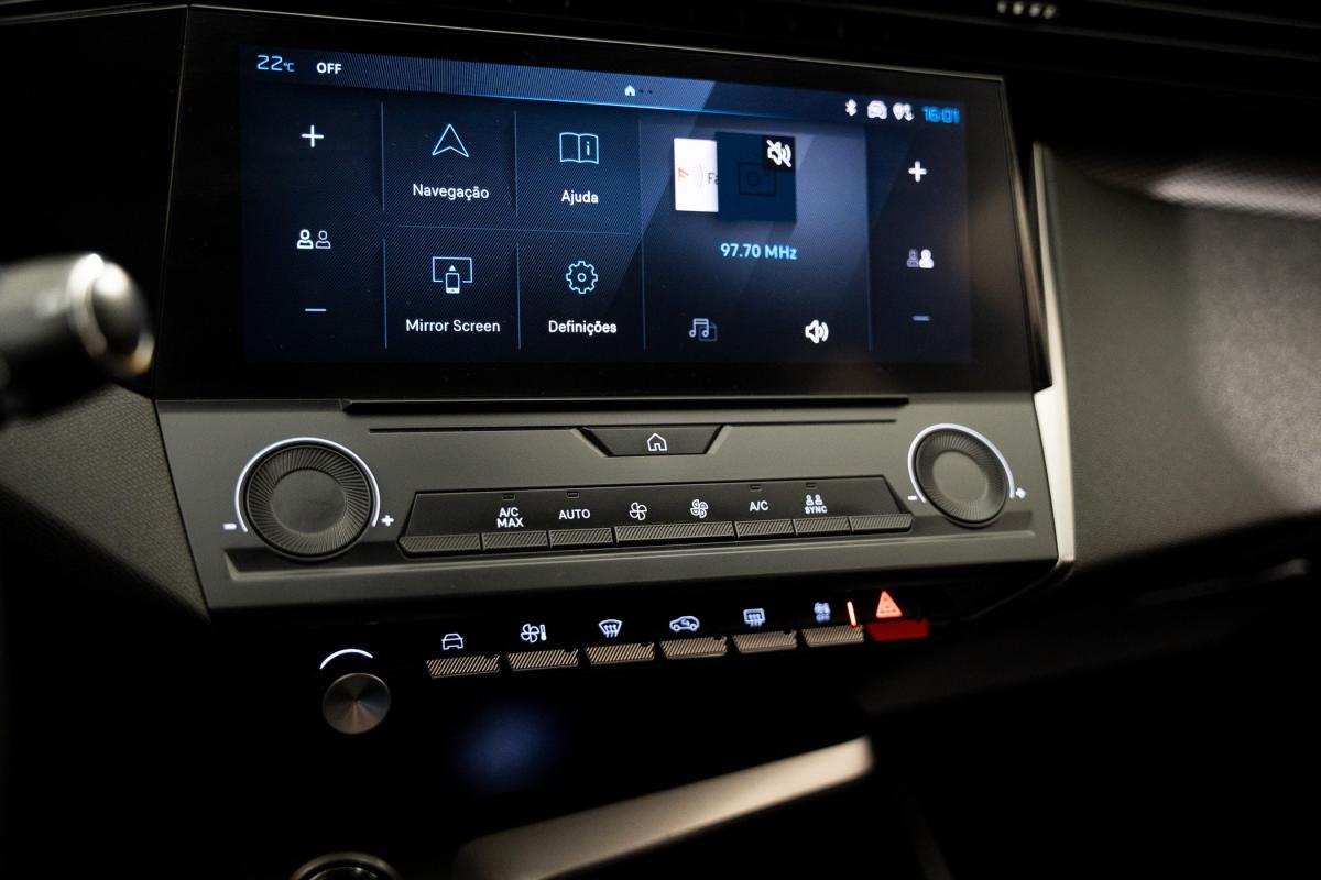 peugeot-308-2022-diesel-1499cc