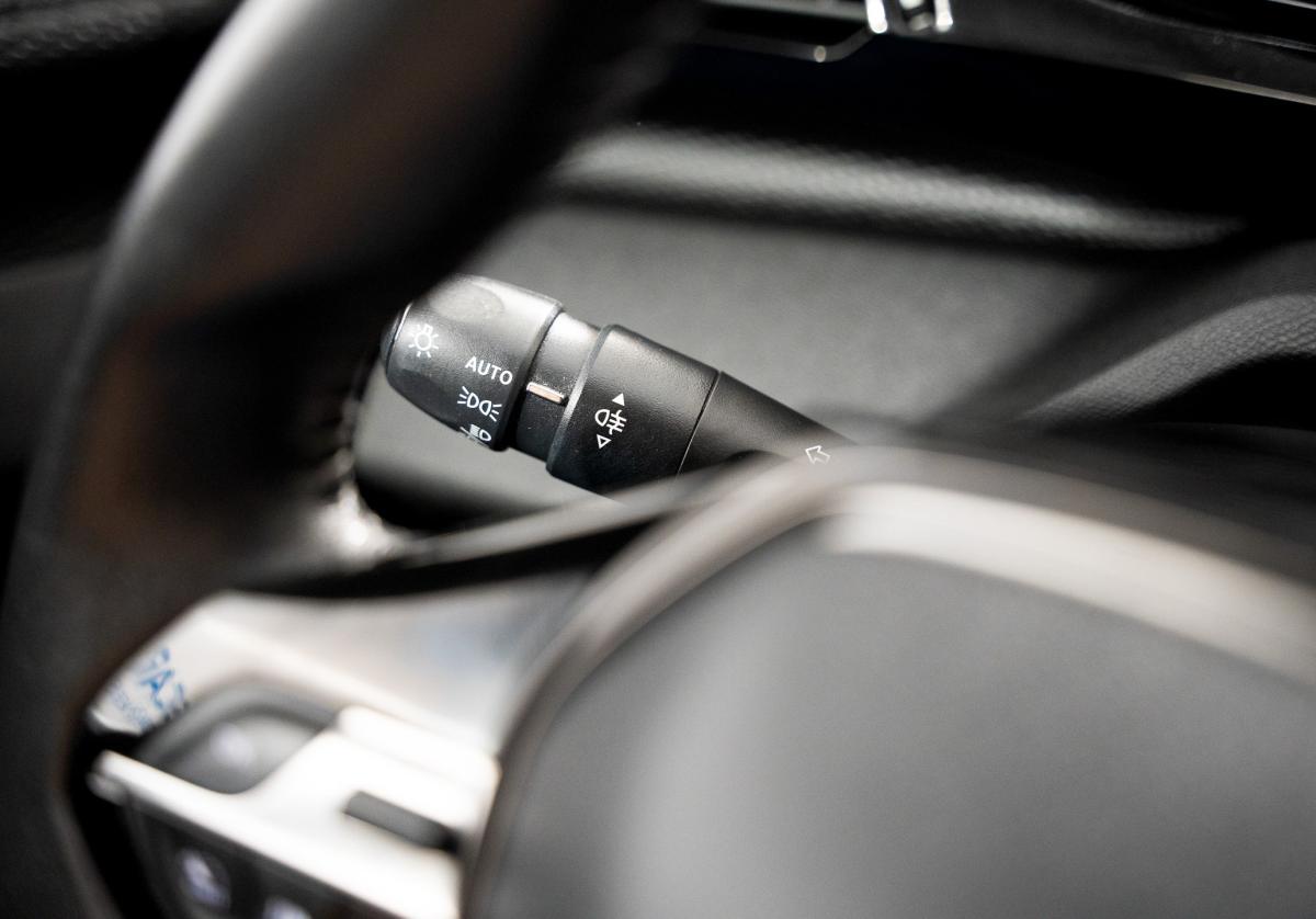 peugeot-308-2022-diesel-1499cc