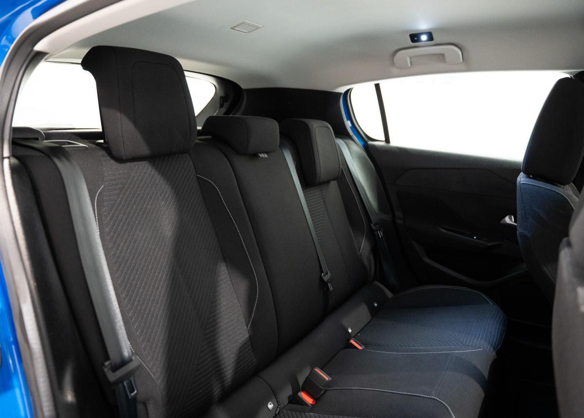 peugeot-308-2022-diesel-1499cc