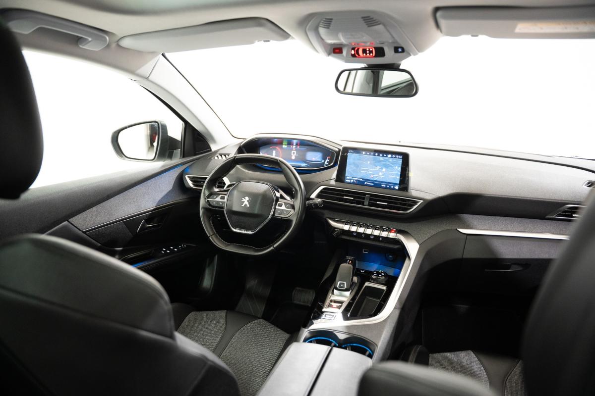 peugeot-5008-2019-gasolina-1199cc