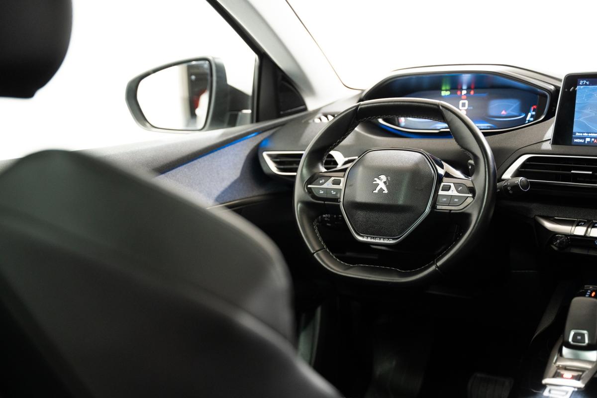 peugeot-5008-2019-gasolina-1199cc