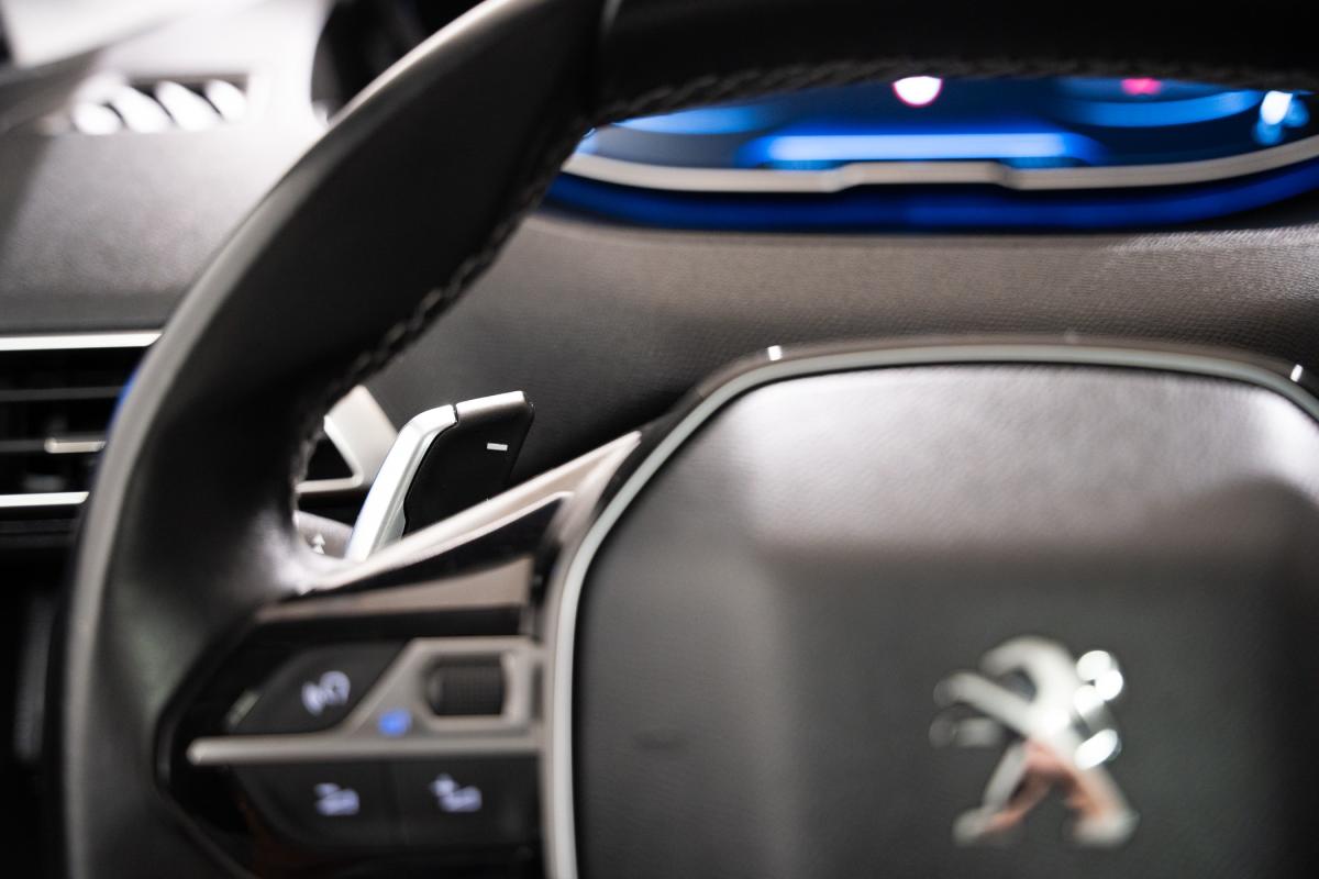 peugeot-5008-2019-gasolina-1199cc