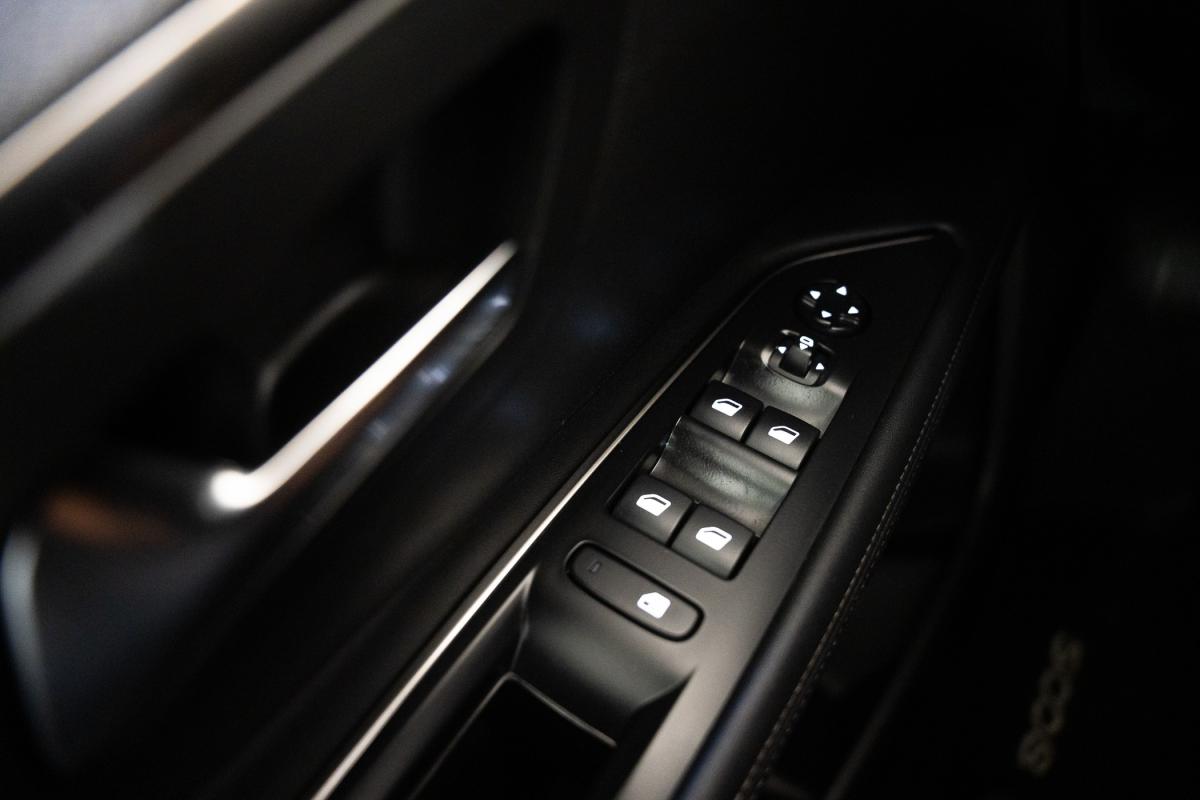 peugeot-5008-2019-gasolina-1199cc
