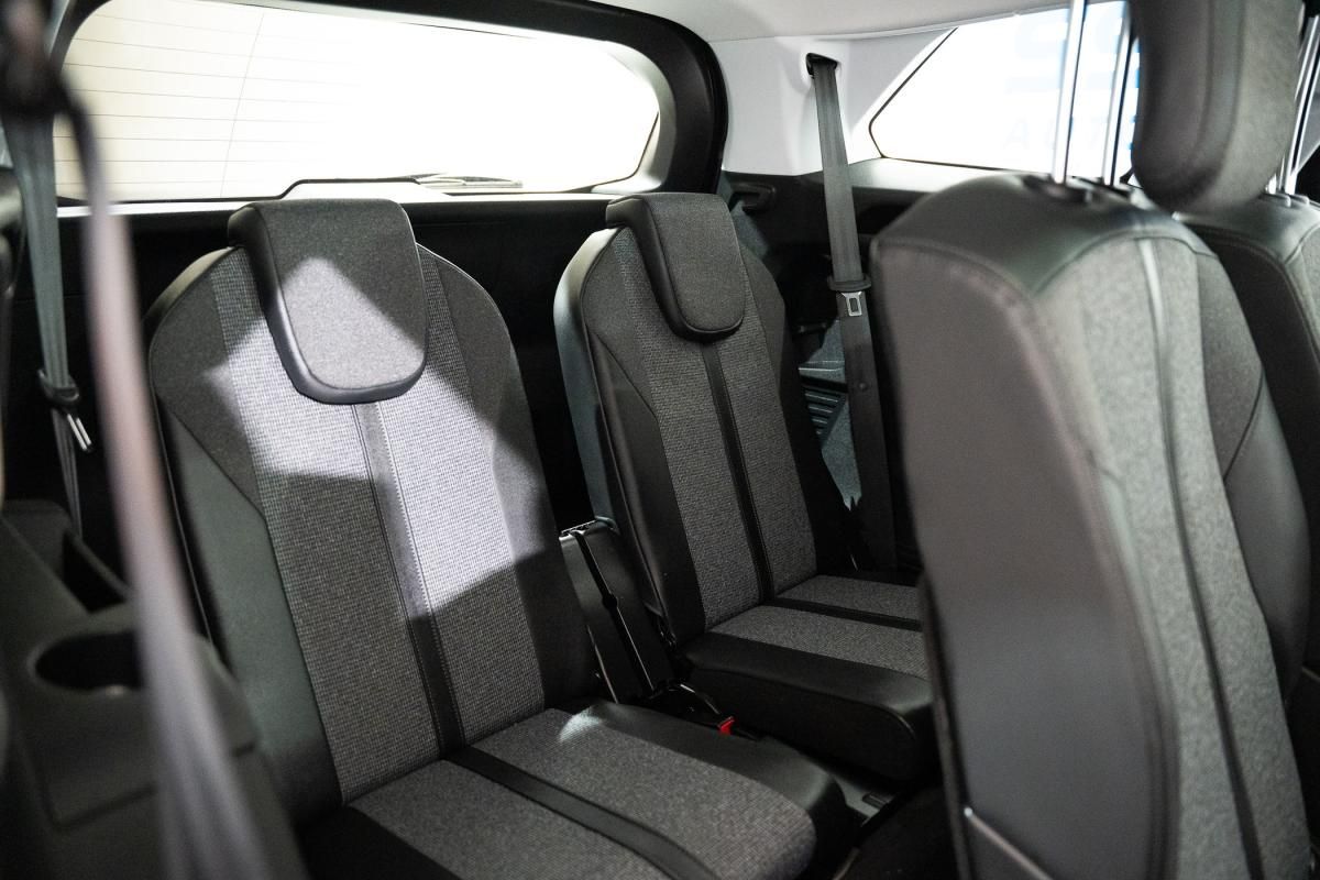 peugeot-5008-2019-gasolina-1199cc