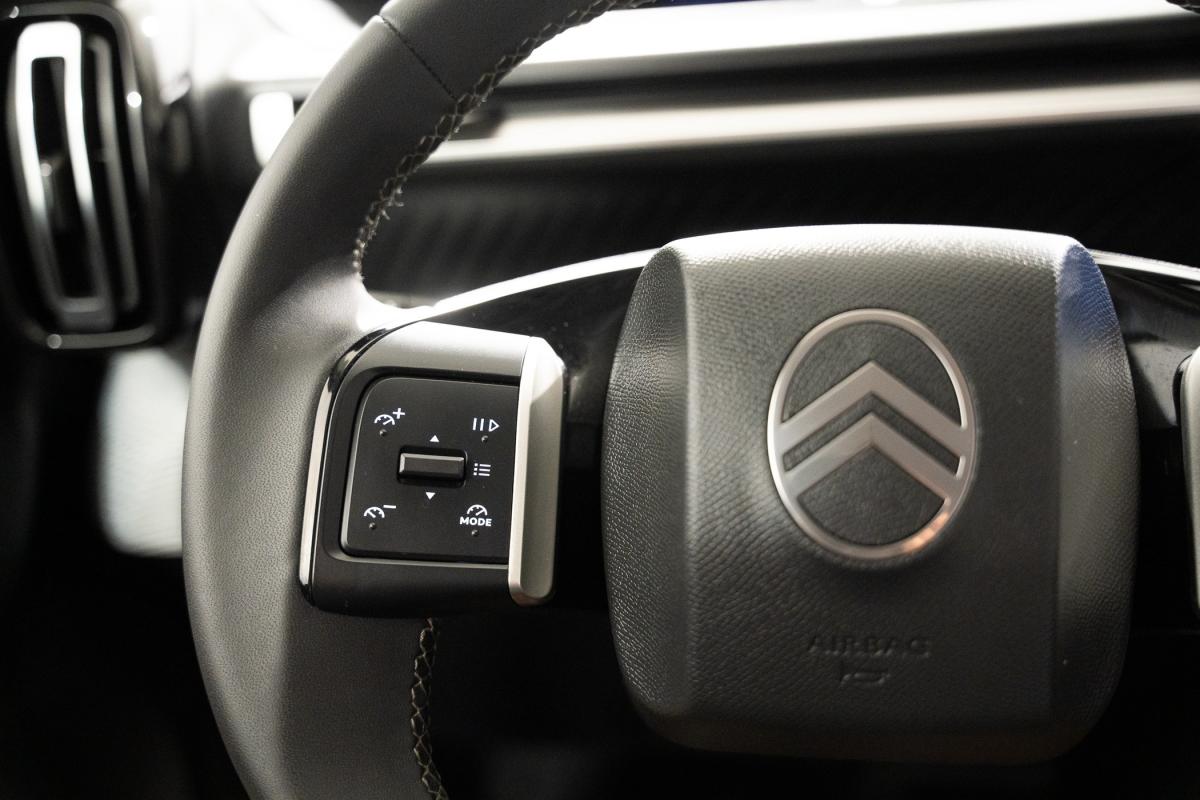 citroen-e-c3-2025-eletrico-500cc
