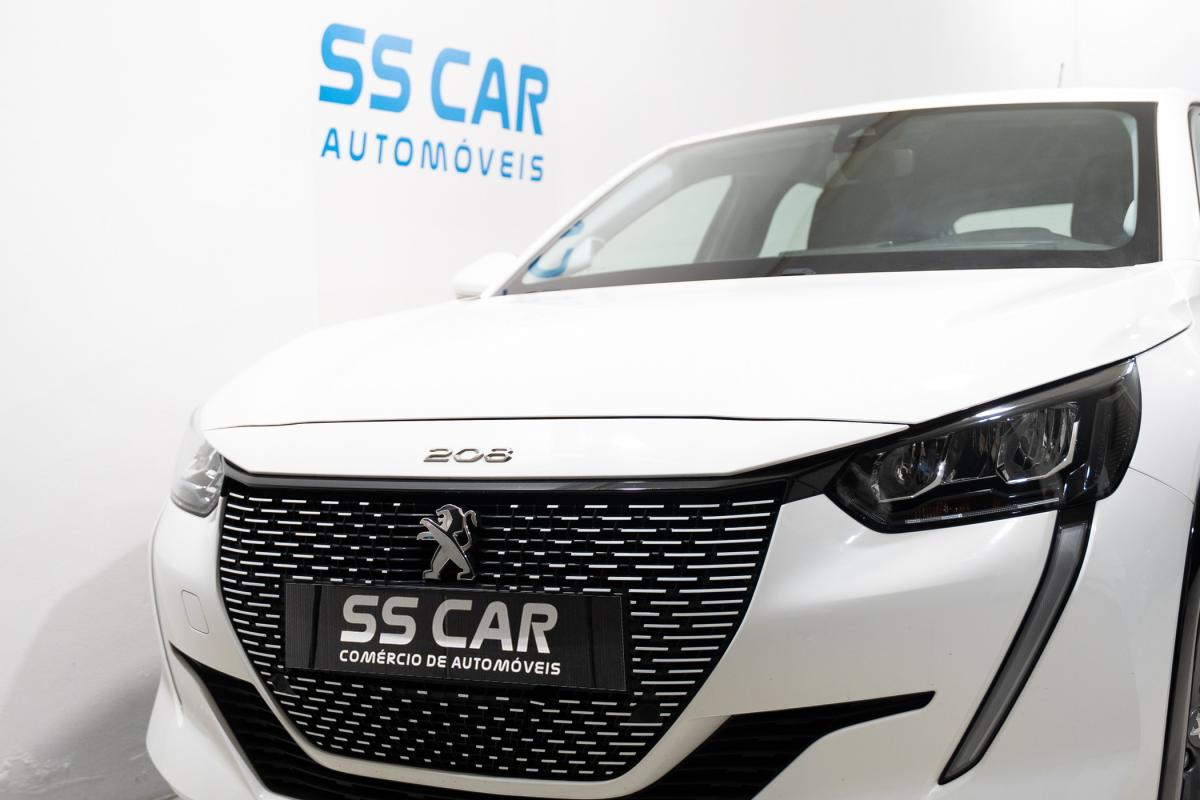 peugeot-208-2021-eletrico-500cc