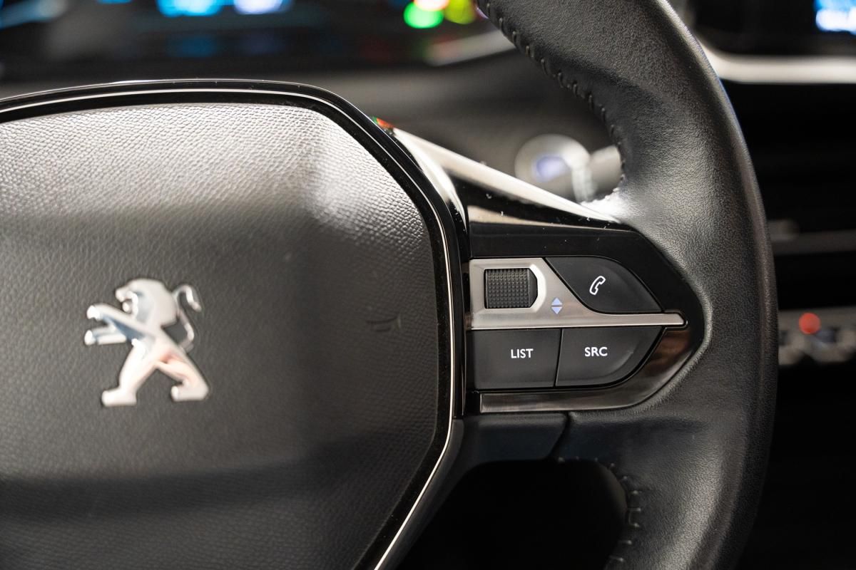 peugeot-208-2021-eletrico-500cc