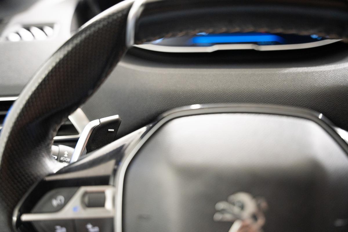 peugeot-5008-2020-gasolina-1199cc