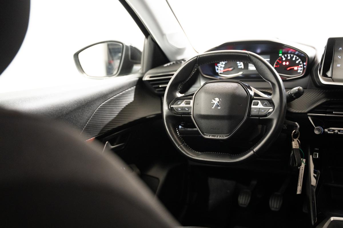 peugeot-208-2020-gasolina-1199cc
