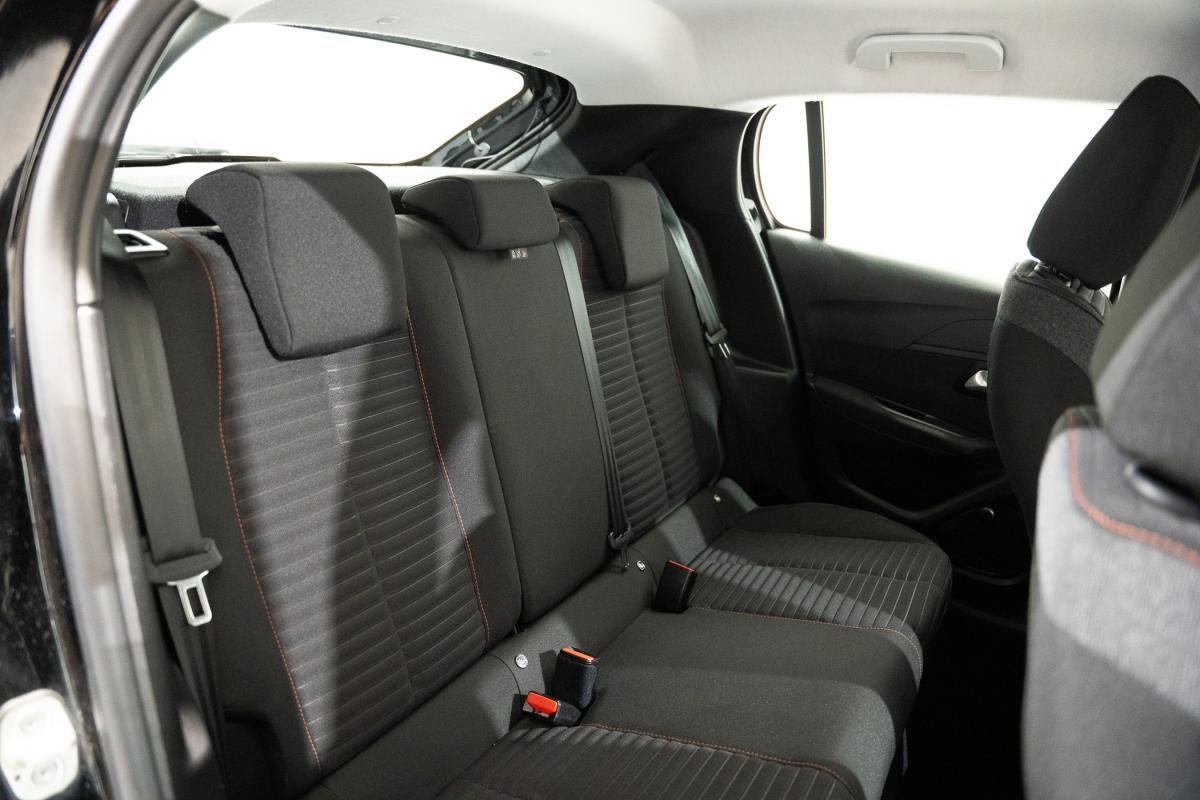 peugeot-208-2020-gasolina-1199cc