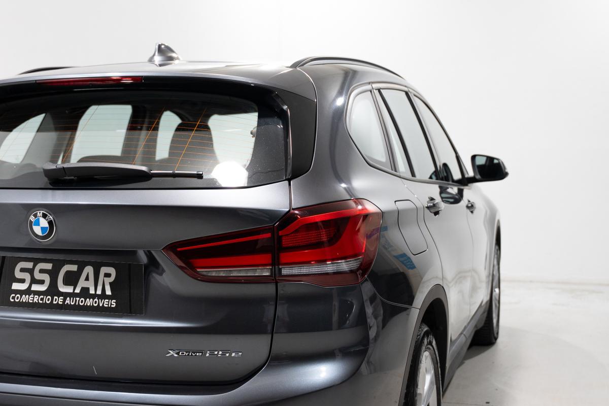 bmw-x1-2021-hibrido-a-gasolina-1499cc