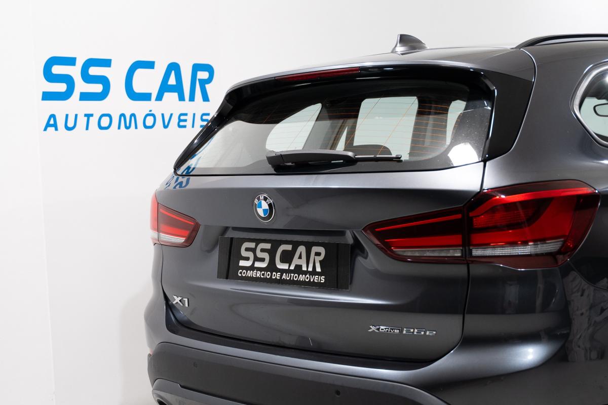 bmw-x1-2021-hibrido-a-gasolina-1499cc