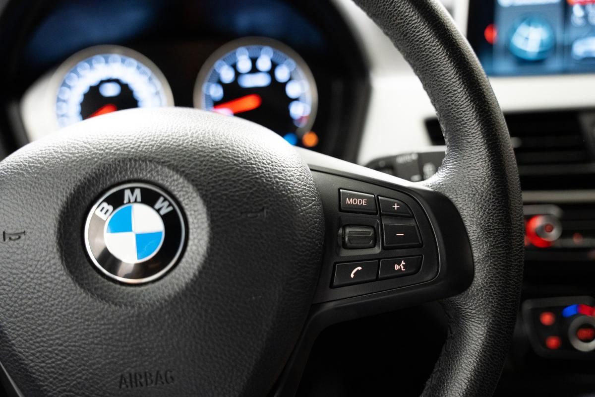 bmw-x1-2021-hibrido-a-gasolina-1499cc