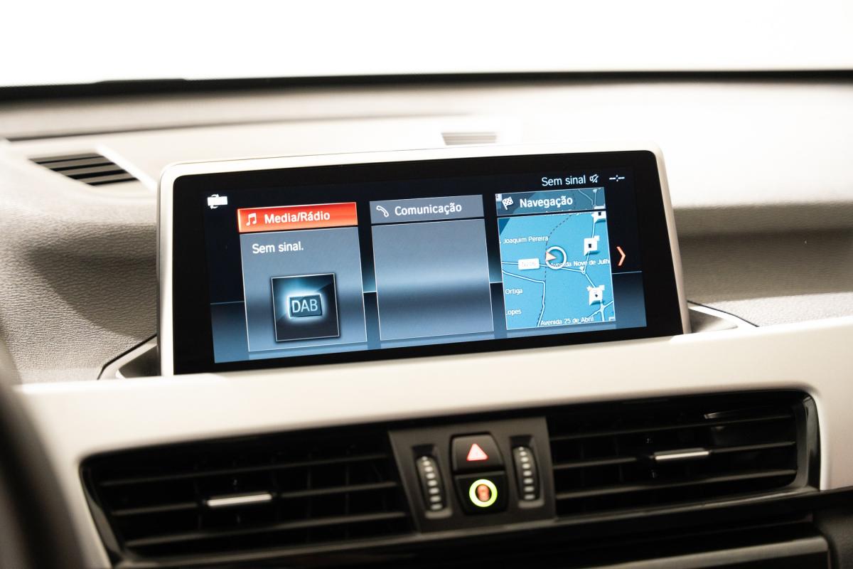 bmw-x1-2021-hibrido-a-gasolina-1499cc