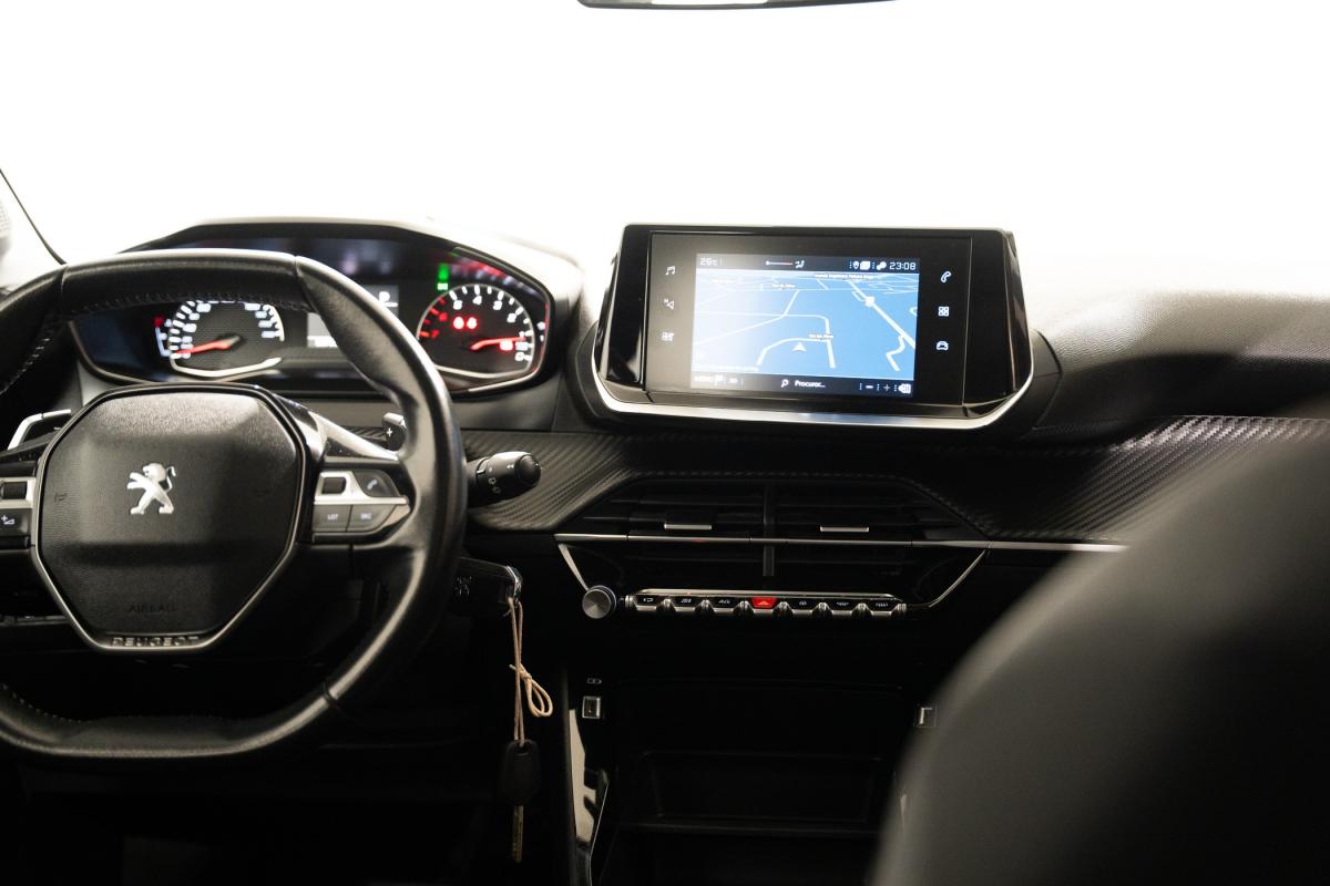 peugeot-208-2020-gasolina-1199cc