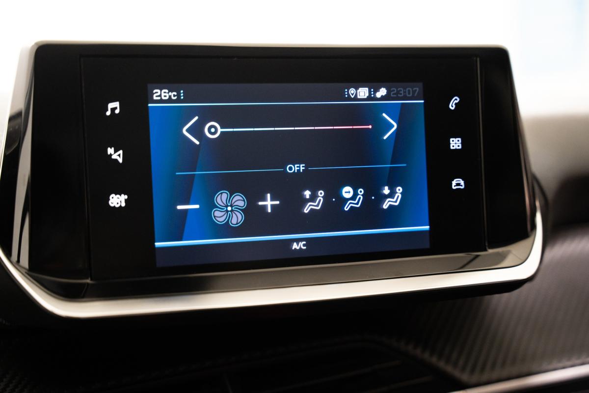 peugeot-208-2020-gasolina-1199cc