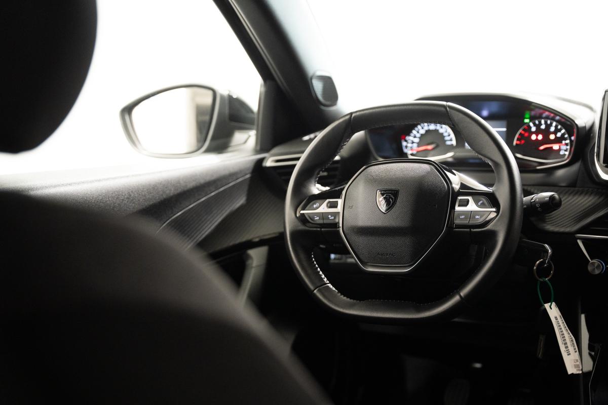 peugeot-2008-2024-gasolina-1199cc