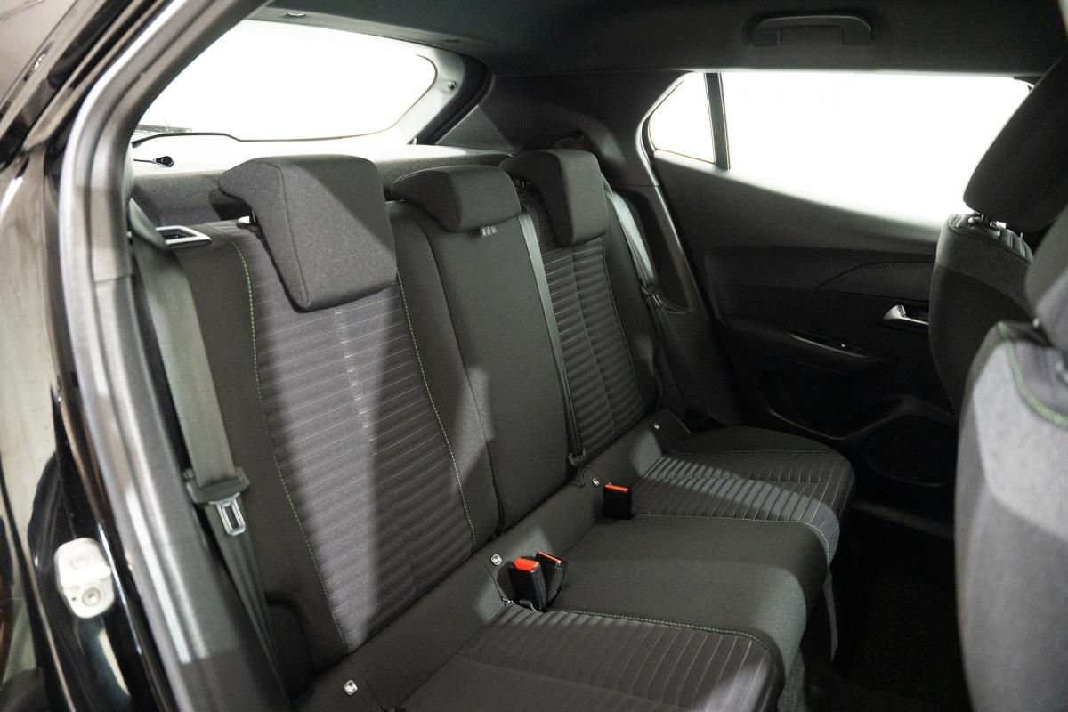peugeot-2008-2024-gasolina-1199cc
