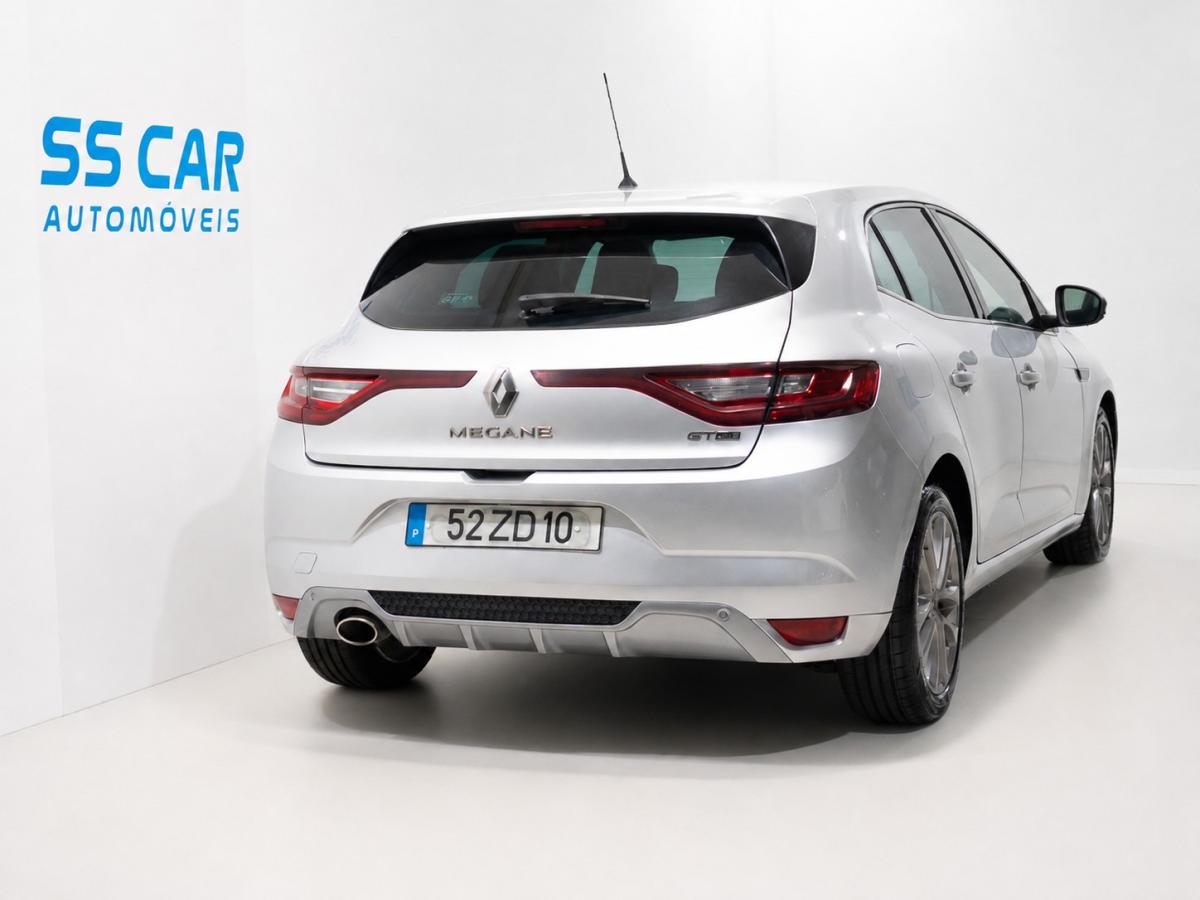 renault-megane-2019-diesel-1461cc