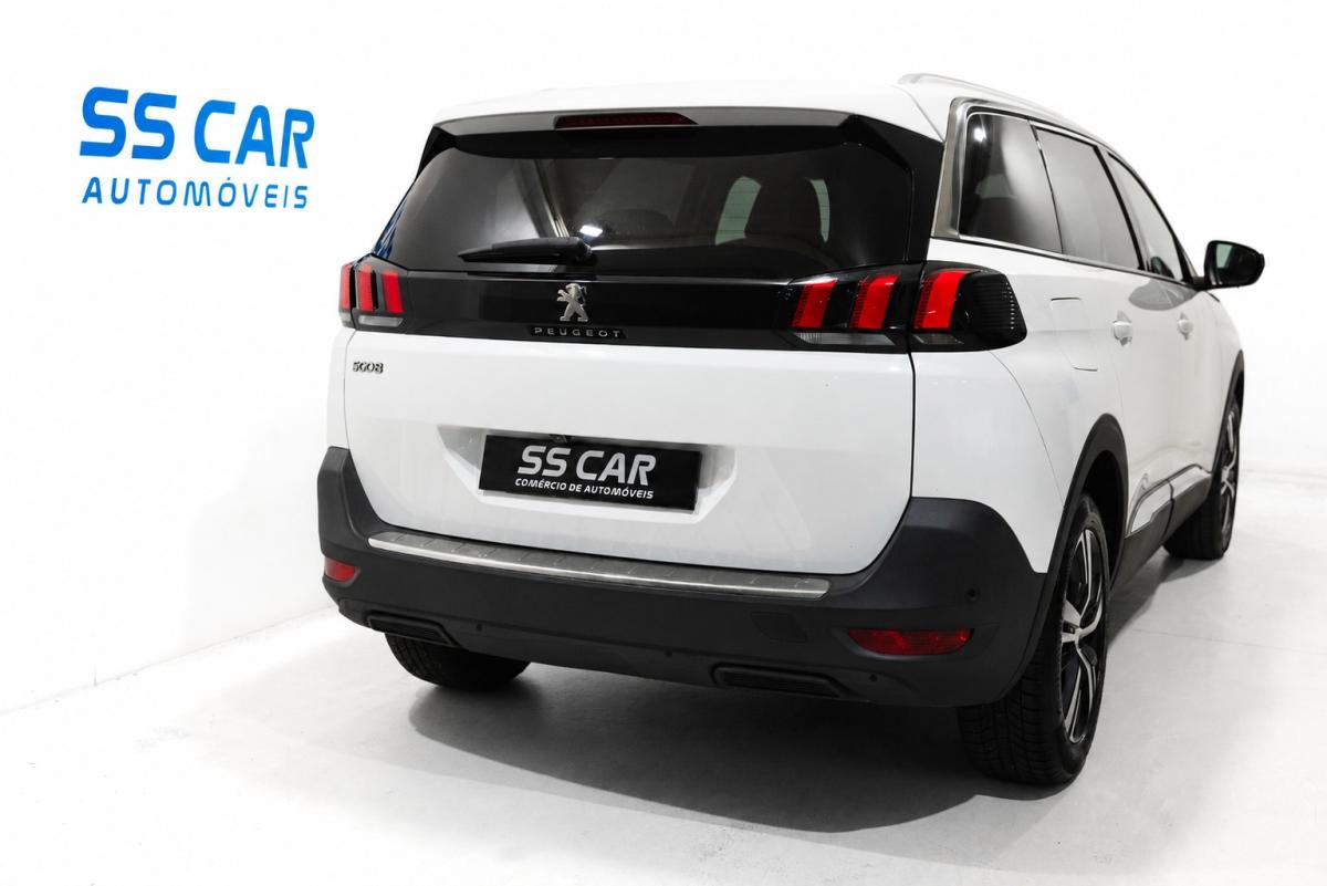 peugeot-5008-2020-gasolina-1199cc