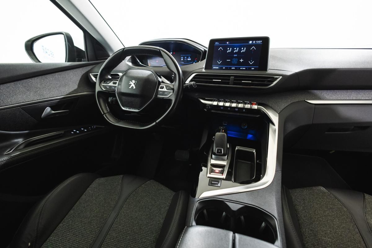 peugeot-5008-2020-gasolina-1199cc