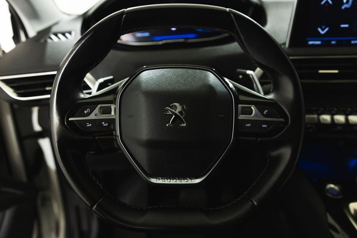 peugeot-5008-2020-gasolina-1199cc