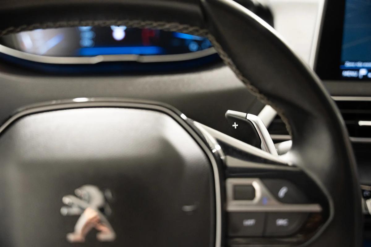 peugeot-5008-2020-gasolina-1199cc