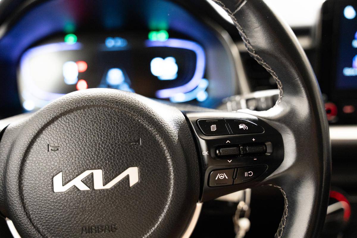 kia-stonic-2024-gasolina-998cc
