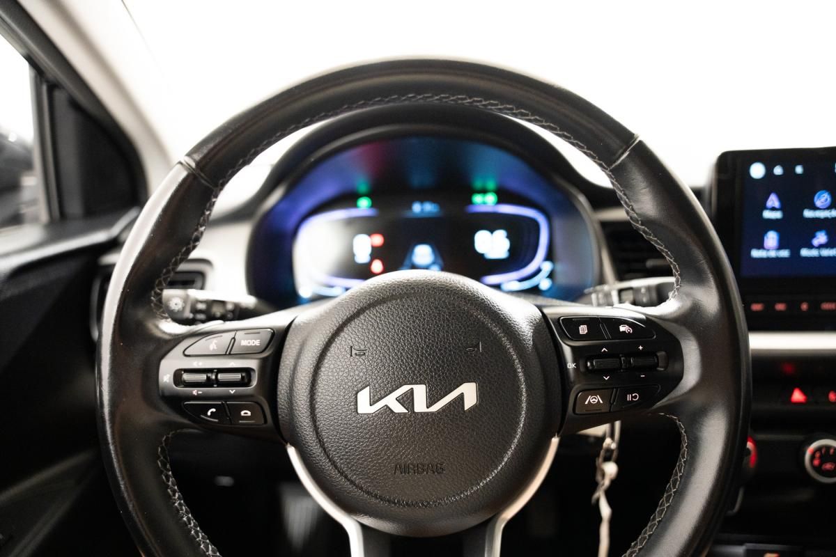 kia-stonic-2024-gasolina-998cc