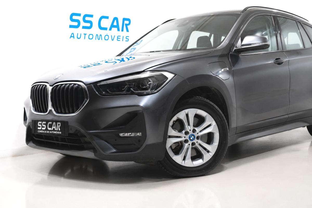 bmw-x1-2022-hibrido-a-gasolina-1499cc