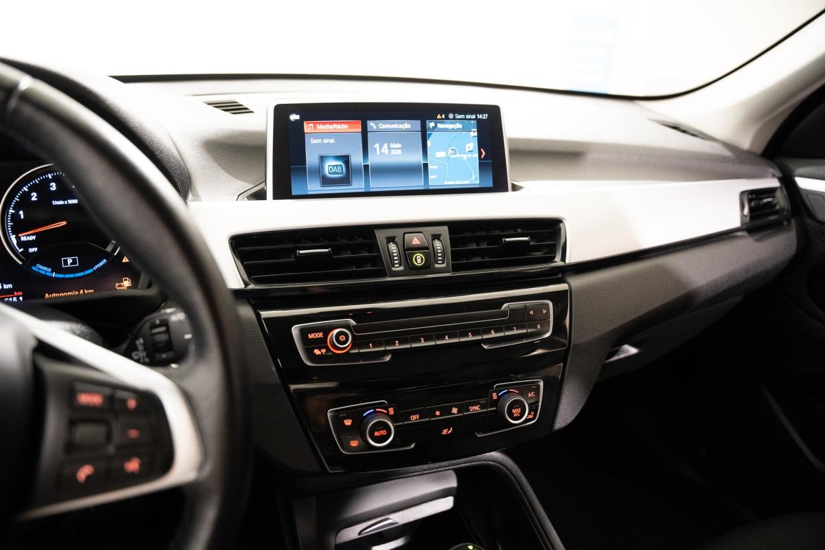 bmw-x1-2022-hibrido-a-gasolina-1499cc