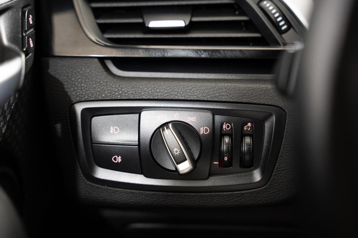 bmw-x1-2022-hibrido-a-gasolina-1499cc