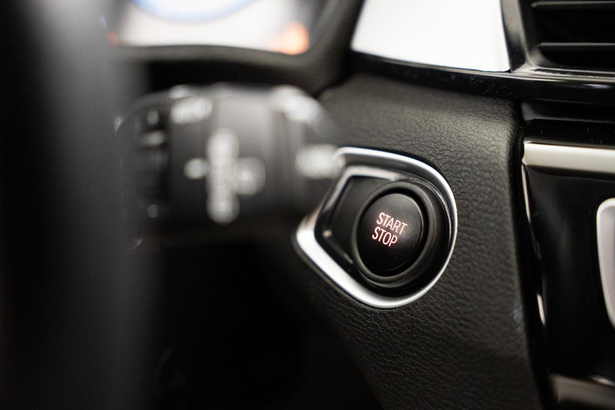 bmw-x1-2022-hibrido-a-gasolina-1499cc
