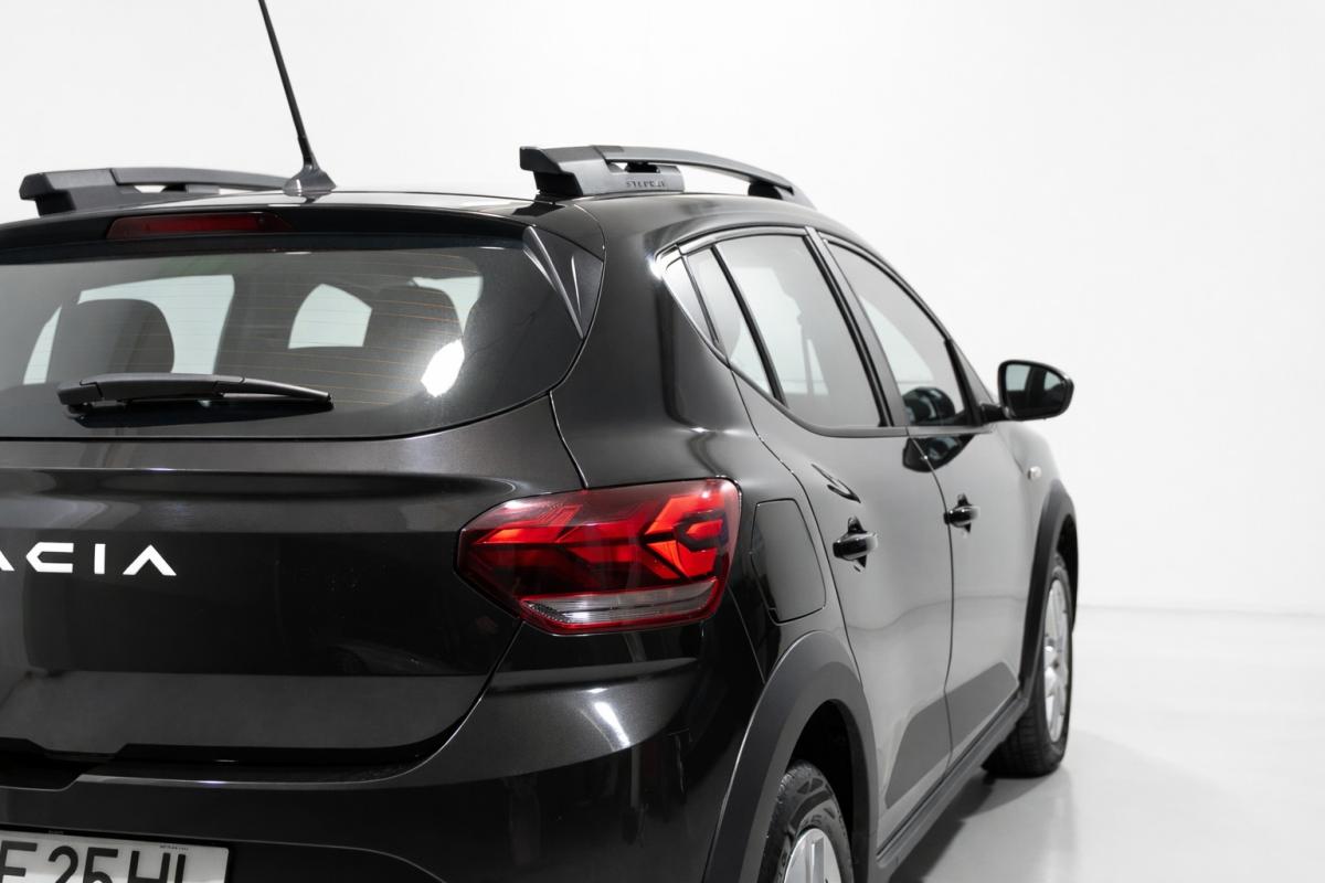 dacia-sandero-2023-gpl-999cc