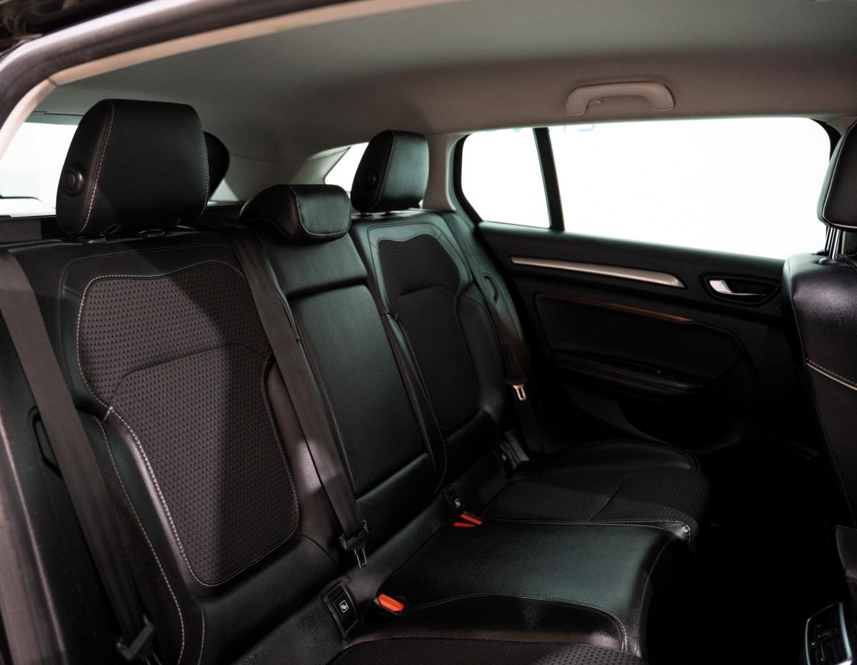 renault-megane-sport-tourer-2019-diesel-1461cc