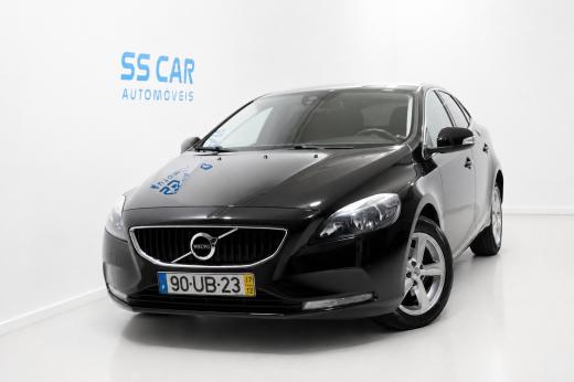 volvo-v40-2017-diesel-1969cc