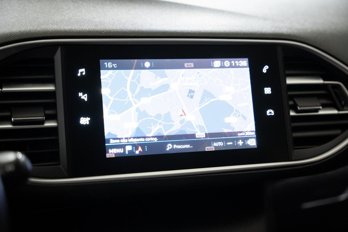 peugeot-308-2019-gasolina-1199cc