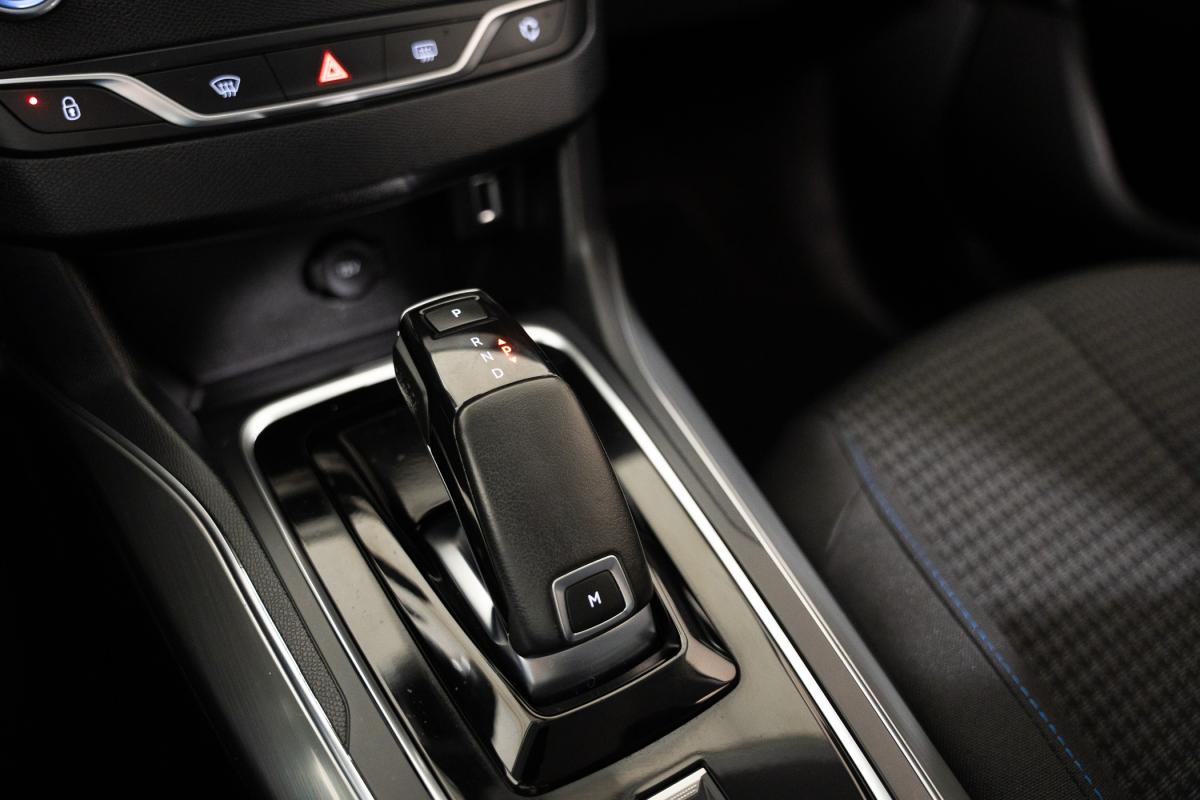 peugeot-308-2019-gasolina-1199cc
