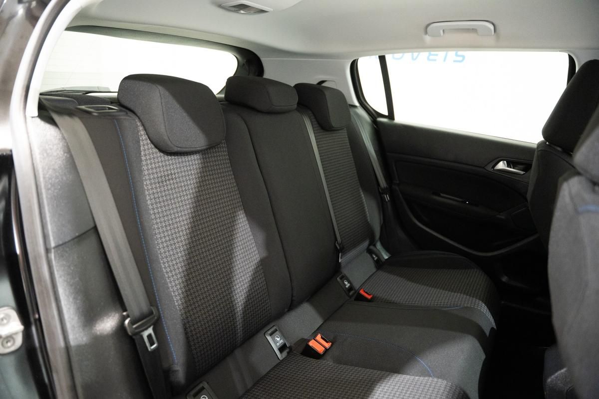 peugeot-308-2019-gasolina-1199cc