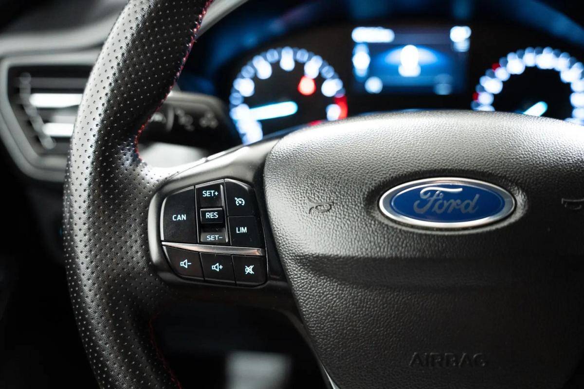 ford-focus-sw-2023-gasolina-998cc